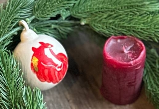 Новогодний шарик "Лошадь" (кр) Новогодний шарик "Лошадь" (кр)